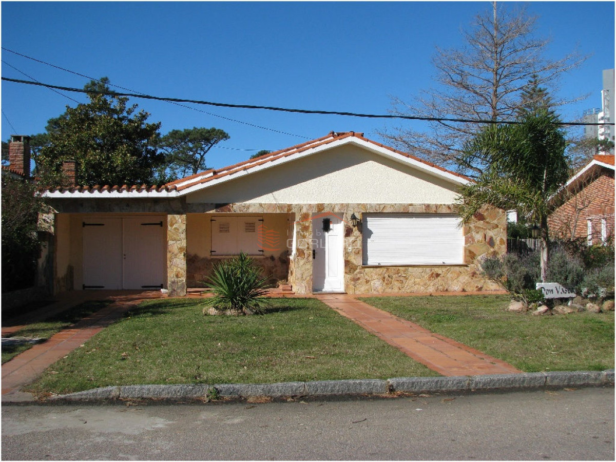 Casa en Uruguay, Punta del Este, Mansa - GOR17413C