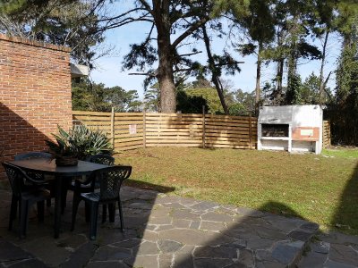 Casa en Alquiler ANUAL en Punta del Este, Roosevelt
