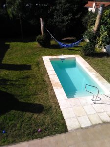 Alquiler de casa en Pinares, Punta del Este, 3 dormitorios con piscina y parrillero