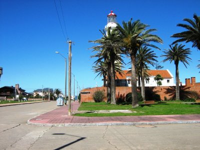 Casa de 3 dormitorios con parrillero en venta Peninsula - Punta del Este