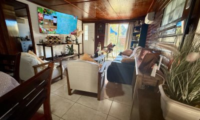 Venta de Cabaña de madera en El Tesoro, La Barra