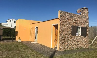 Venta de Casa en Punta Rubia, a Pasos del Mar