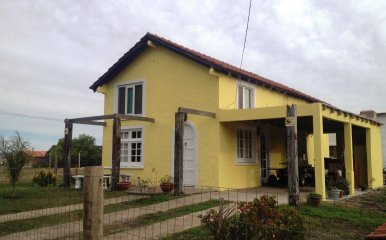 Venta de Casa en Balneario Buenos Aires, a pocos km de playa Manantiales.
