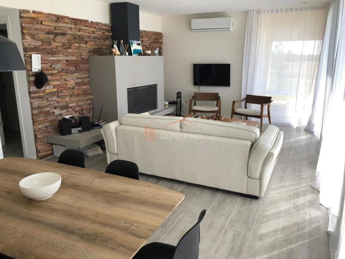 Laguna de los Cisnes - GoPunta - Portal Inmobiliario de Punta del Este - Maldonado