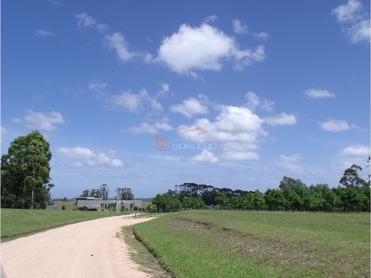 Terreno en Venta en Punta del Este, La Barra, Barrio privado El Quijote - GoPunta - Portal Inmobiliario de Punta del Este - Maldonado