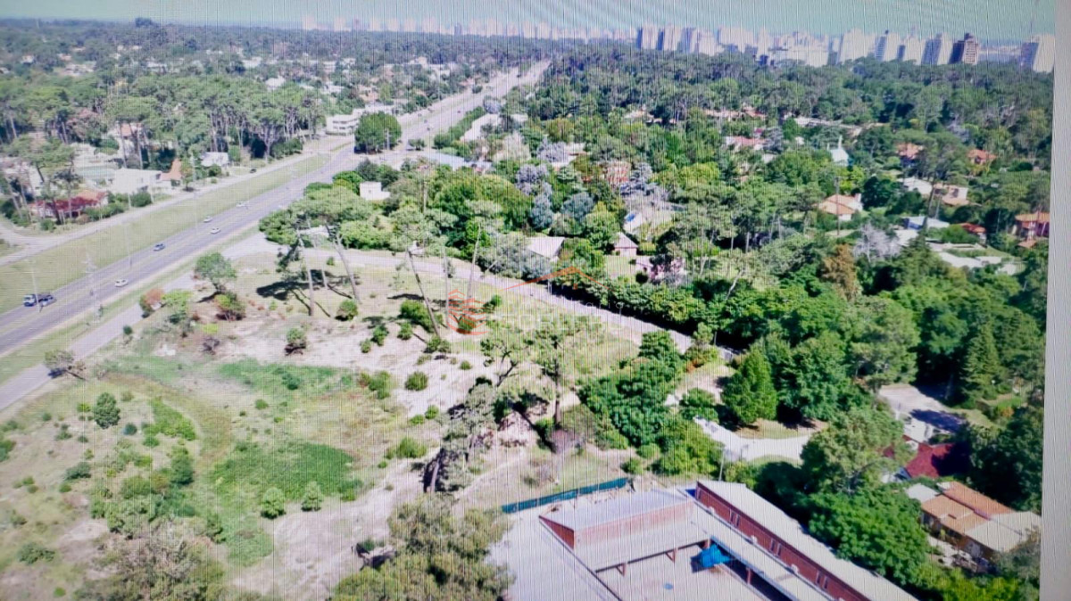VENTA DE TERRENO EN PUNTA DEL ESTE / 10.913 m2