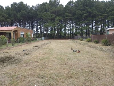 Venta de terreno en Chacras del Pinar 1000 m²