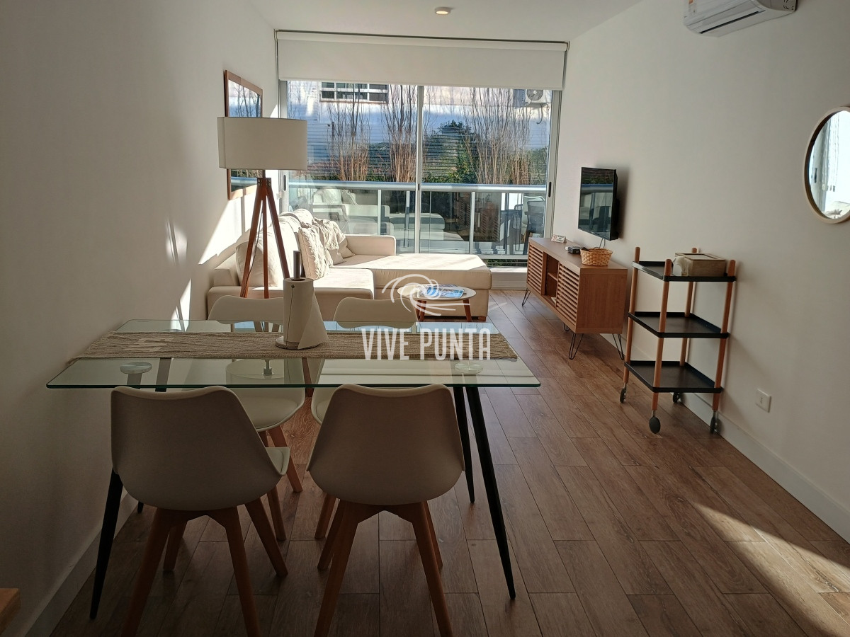 Apartamento ID.716 - Venta de apartamento 1 dormitorio, Península Punta del Estre
