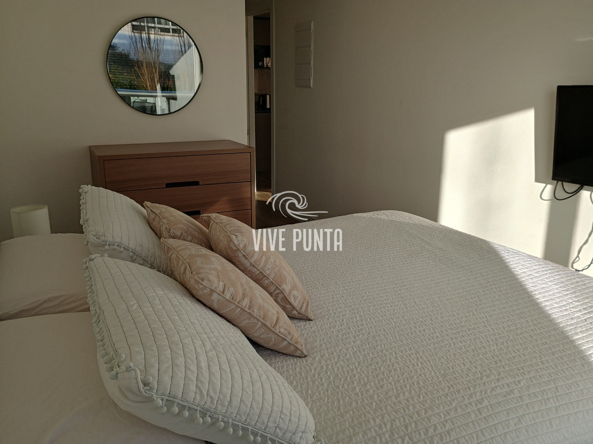 Apartamento ID.716 - Venta de apartamento 1 dormitorio, Península Punta del Estre