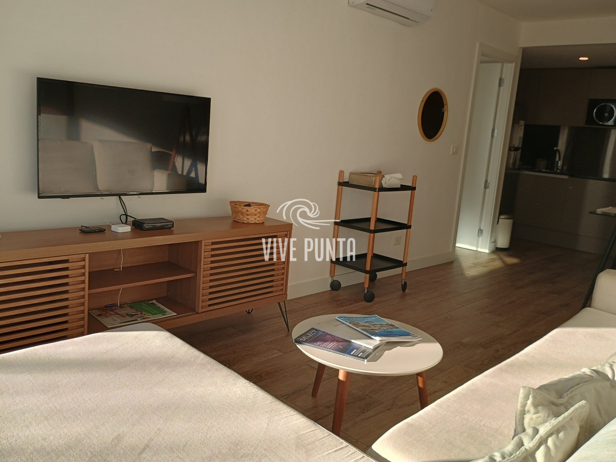 Apartamento ID.716 - Venta de apartamento 1 dormitorio, Península Punta del Estre