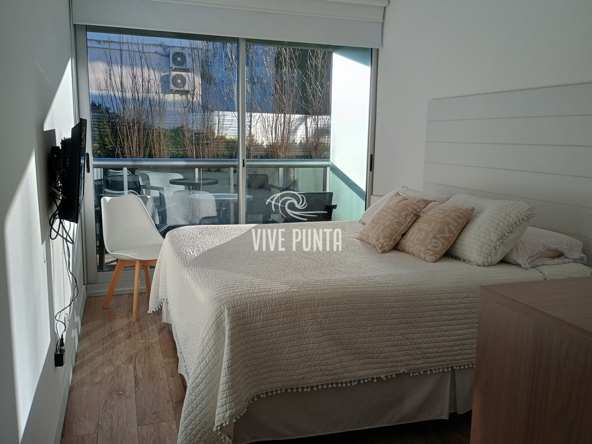 Apartamento ID.716 - Venta de apartamento 1 dormitorio, Península Punta del Estre