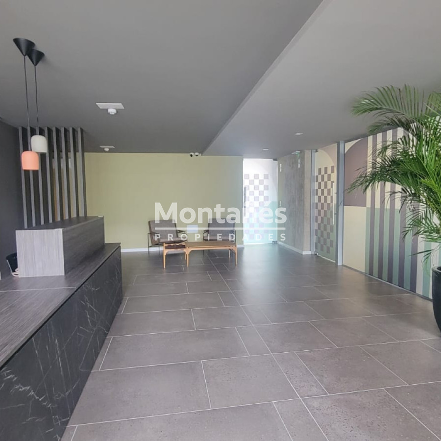 Apartamento ID.10243 - Precio por debajo del Costo !!!, Península Punta del este, Venta 2 dormitorios