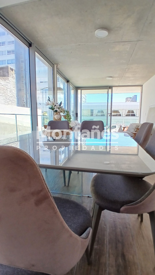 Apartamento ID.10243 - Precio por debajo del Costo !!!, Península Punta del este, Venta 2 dormitorios