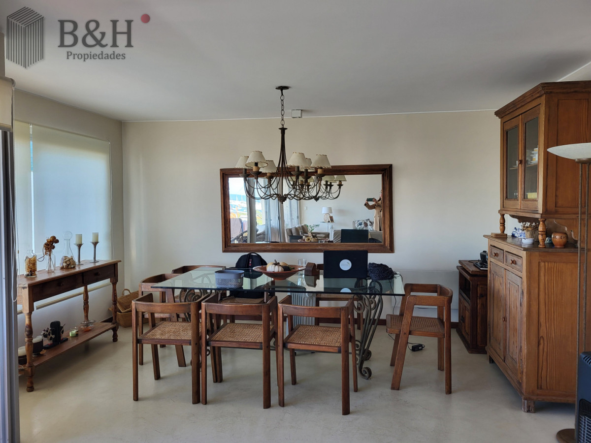 Apartamento ID.6435 - Venta de apartamento 4 dormitorios, Península, Punta del Este