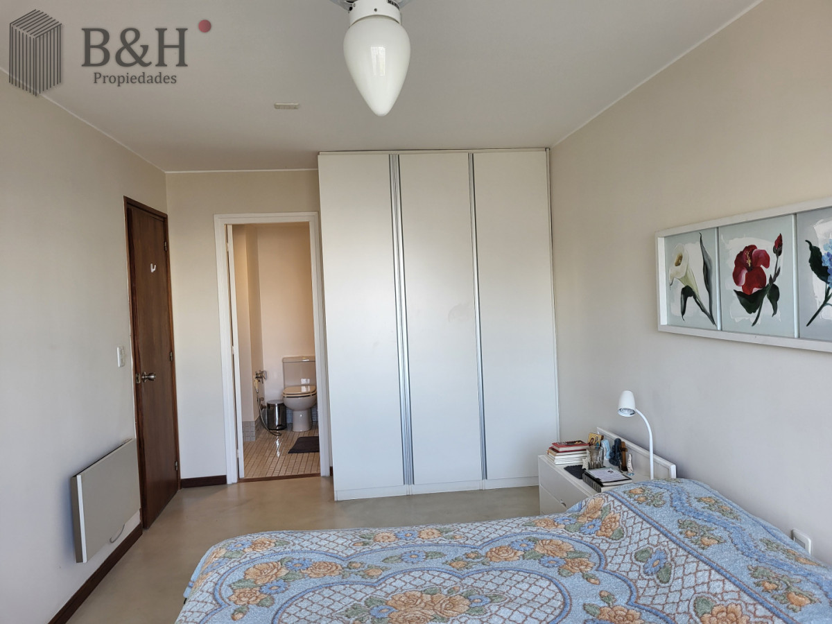 Apartamento ID.6435 - Venta de apartamento 4 dormitorios, Península, Punta del Este