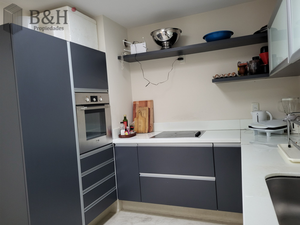 Apartamento ID.6435 - Venta de apartamento 4 dormitorios, Península, Punta del Este