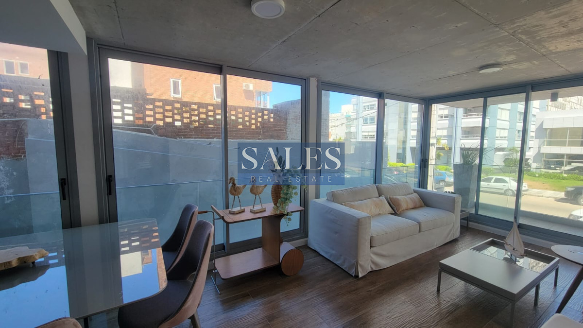 Apartamento ID.1215 - Precio por debajo del Costo!!! Península Punta del Este, Venta 2 dormitorios