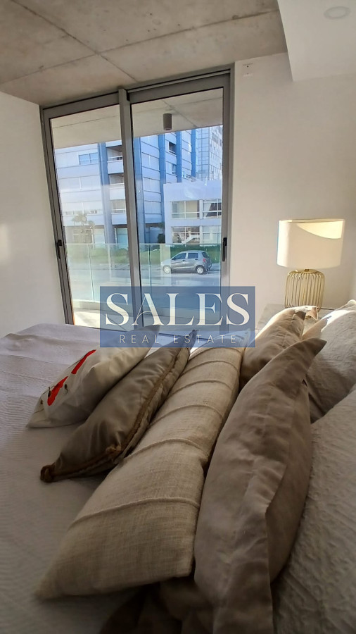 Apartamento ID.1215 - Precio por debajo del Costo!!! Península Punta del Este, Venta 2 dormitorios