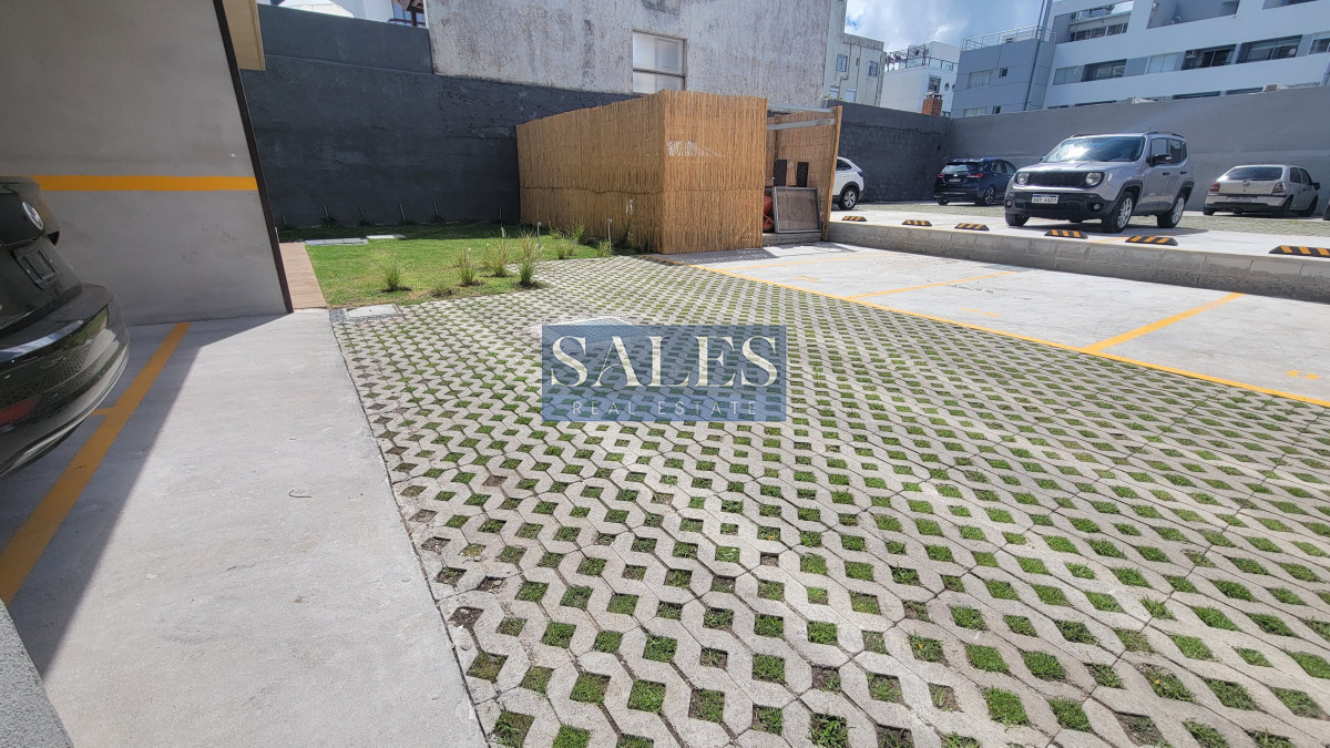 Apartamento ID.1215 - Precio por debajo del Costo!!! Península Punta del Este, Venta 2 dormitorios