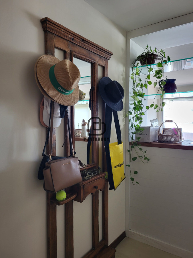 Apartamento ID.7597 - Venta ,4 dormitorios, Península, Punta del Este