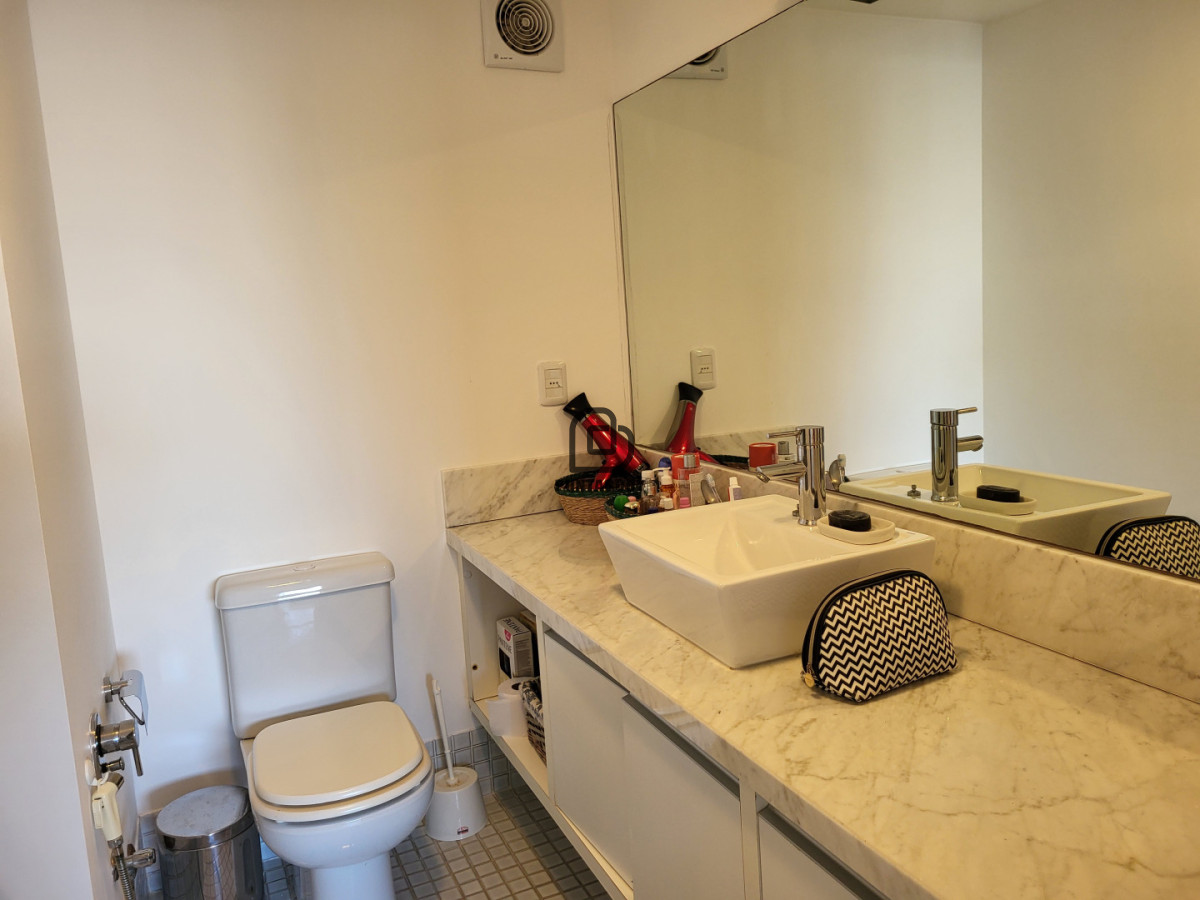 Apartamento ID.7597 - Venta ,4 dormitorios, Península, Punta del Este