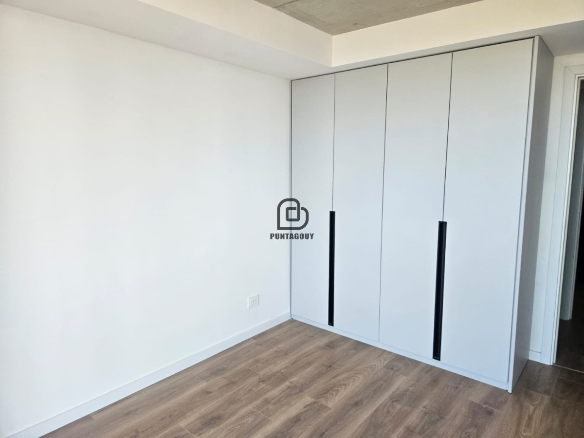 Apartamento ID.7599 - OPORTUNIDAD apartamento 1 dormitorio, Torres del Este, Punta del Este