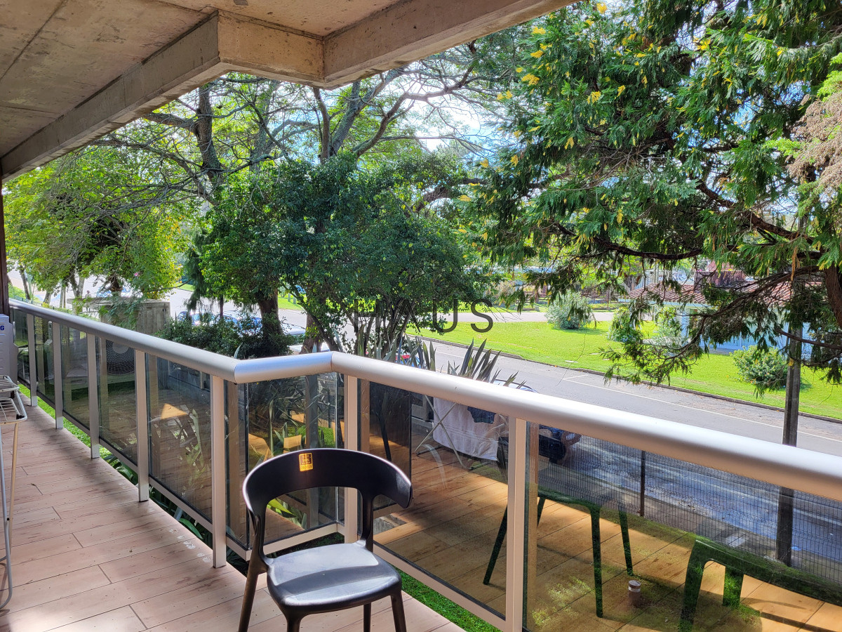Apartamento ID.97 - Venta de apartamento 2 dormitorios, Mansa, Punta del Este