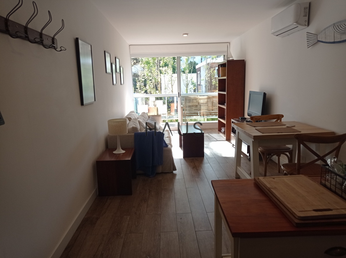 Apartamento ID.98 - Venta apartamento 1 dormitorio, Peninsula, Punta del Este