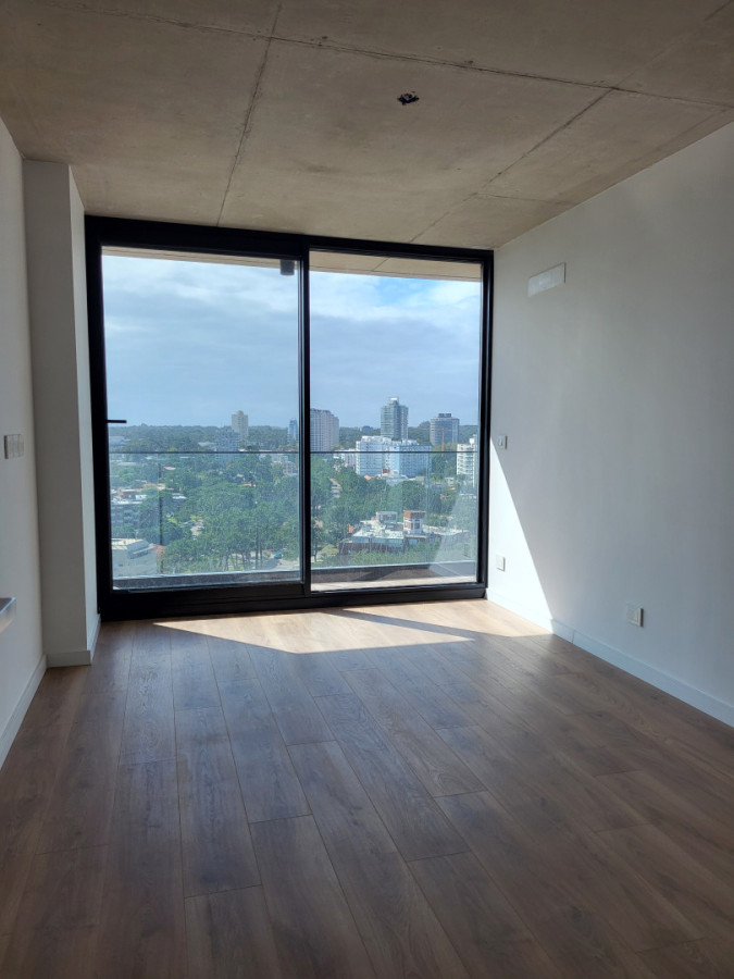 Apartamento ID.21098598 - Venta de Apartamento 3 Dormitorios - Torres del Este - Punta del Este