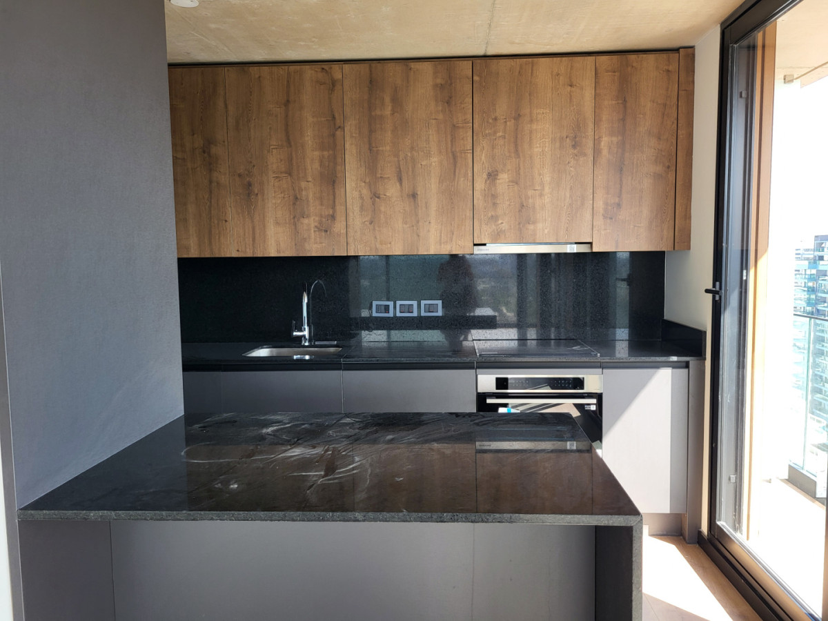 Apartamento ID.21098598 - Venta de Apartamento 3 Dormitorios - Torres del Este - Punta del Este