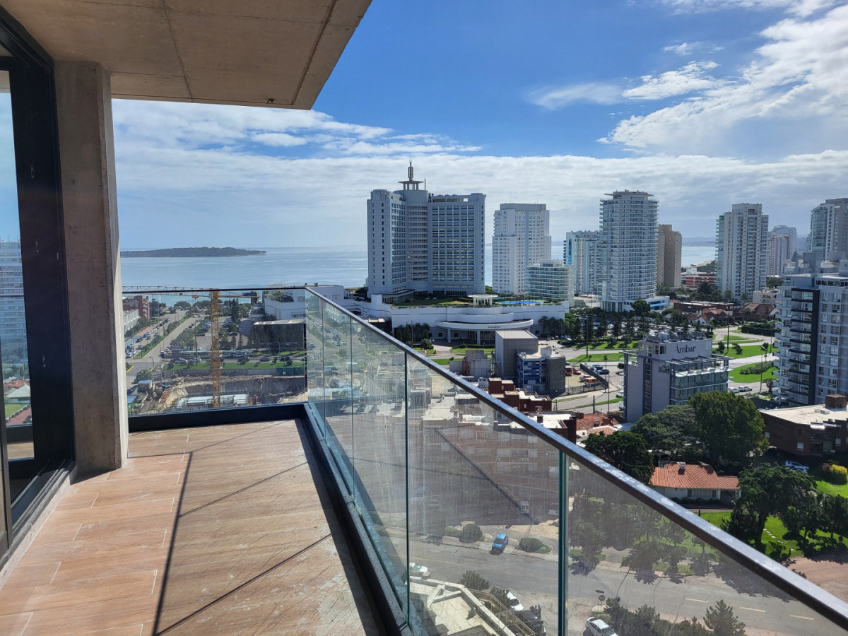 Apartamento ID.21098598 - Venta de Apartamento 3 Dormitorios - Torres del Este - Punta del Este