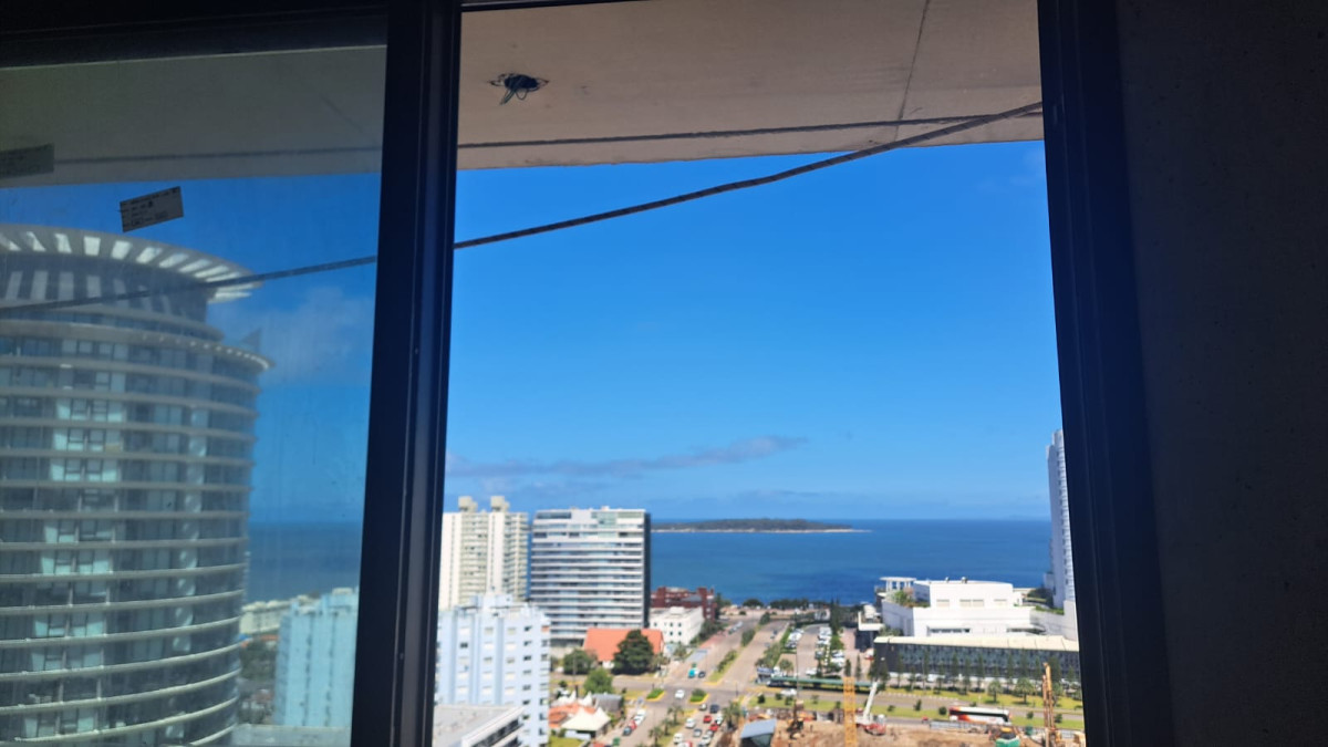 Apartamento ID.21098598 - Venta de Apartamento 3 Dormitorios - Torres del Este - Punta del Este