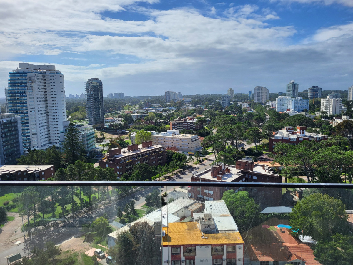 Apartamento ID.21098598 - Venta de Apartamento 3 Dormitorios - Torres del Este - Punta del Este