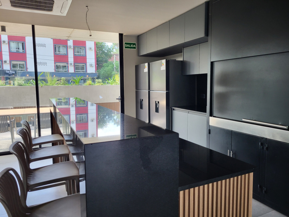 Apartamento ID.21098598 - Venta de Apartamento 3 Dormitorios - Torres del Este - Punta del Este