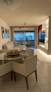 Alquiler de temporada, Apartamento 2 Dormitorios, playa Brava, Punta del Este
