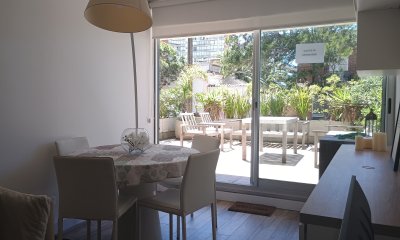 VENTA DE APARTAMENTO 1 DORMITORIO, PUNTA DEL ESTE, PENINSULA