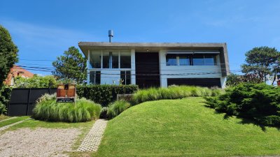 Venta de Casa 3 dormitorios, Rincón del Indio, Punta del Este 