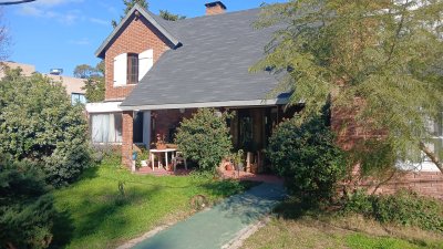 casa ce 5 dormitorios 3 baños 2 suite Pinares Punta del Este