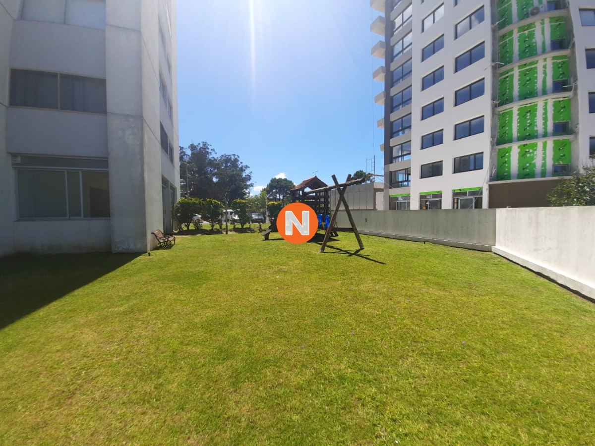 Apartamento Ref.221078 - Apartamento  en venta - Punta del Este