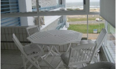 Apartamento en VENTA  PUNTA DEL ESTE - ZONA Brava