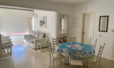 Apartamento en Punta del Este a pasos de la Brava y Mansa