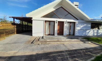 Hermosa casa para vivir todo el año punta del este