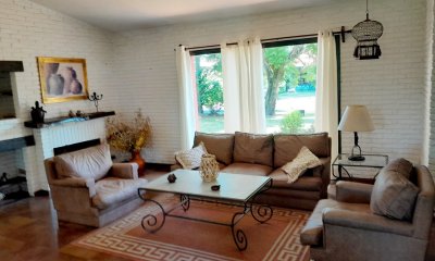 casa  venta pinares  gran terreno oportunidad