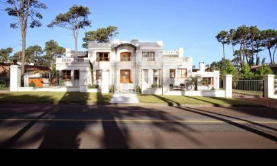 chalet   impecable  para vivir todo el año en Punta del Este