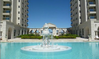 Apartamento en venta en Brava - Punta del Este.  Tres dormitorios