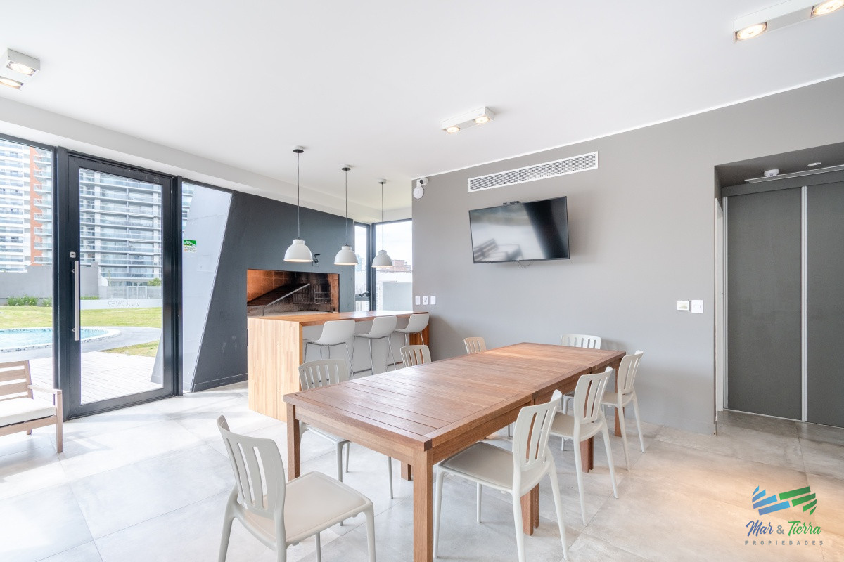 Apartamento ID.4856 - Apartamento de tres dormitorios en venta Art Tower Punta del Este