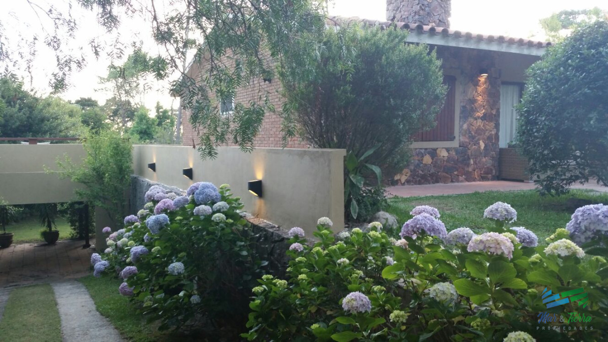 Casa ID.2689 - Pinares hermosa casa con capacidad hasta 12 personas