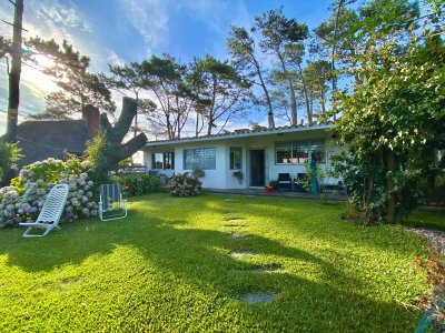 Casa de cuatro dormitorios en Alquiler Temporal, Punta del Este 