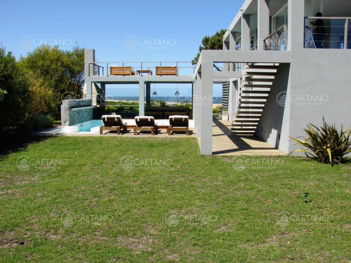 Club de Mar - GoPunta - Portal Inmobiliario de Punta del Este - Maldonado