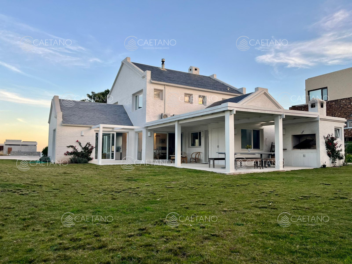 Laguna Blanca - GoPunta - Portal Inmobiliario de Punta del Este - Maldonado